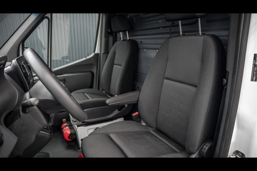 Mercedes-Benz Sprinter 311 CDI RWD L2H2 | Volledig Ingericht | Mbux | Camera | Climatronic