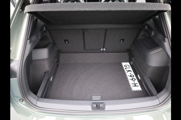 Volkswagen Tiguan 1.5 eTSI R-Line Business | Trekhaak wegkl. | Panodak | 360 Camera | IQ Light | Elk. A-klep | Prijs Rijklaar!!