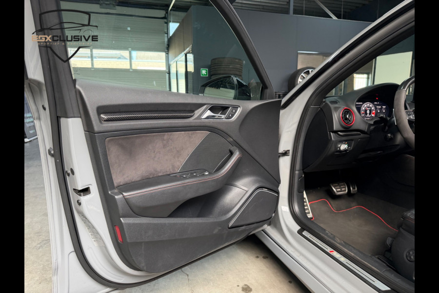Audi RS3 2.5 TFSI QUATTRO Pano/B&O/Nardo/Blindspot