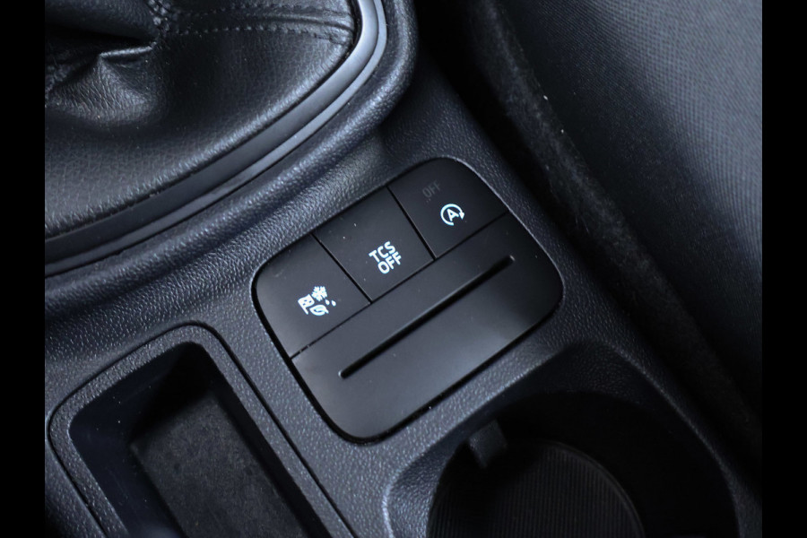 Ford Fiesta 1.0 EcoBoost Connected Sport (APPLE CARPLAY,NAVI,CLIMATE,CRUISE,BLACK AND WHITE EDITION,SPORTSTOELEN,NETTE STAAT)