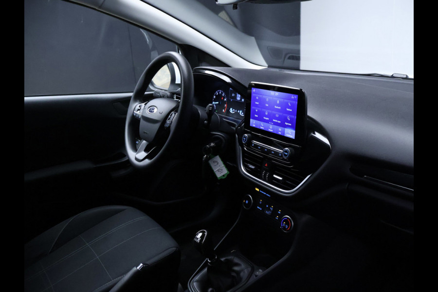 Ford Fiesta 1.0 EcoBoost Connected Sport (APPLE CARPLAY,NAVI,CLIMATE,CRUISE,BLACK AND WHITE EDITION,SPORTSTOELEN,NETTE STAAT)