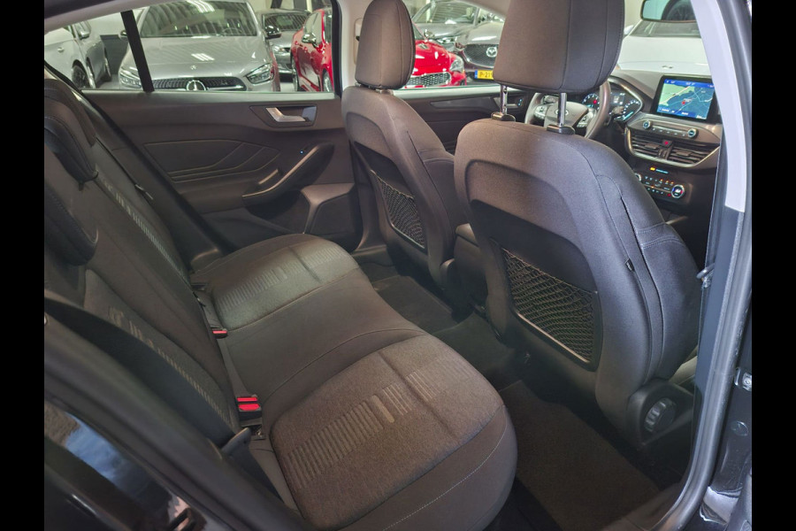 Ford Focus 1.0 EcoBoost Titanium X Business | Clima| winter pakket | Camera | Navi |