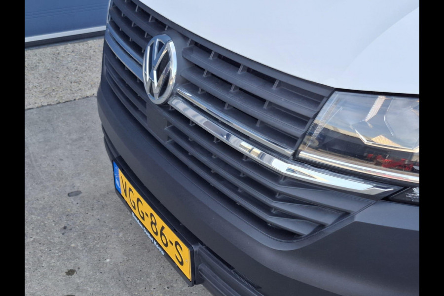 Volkswagen Transporter 2.0 TDI L2H1 30 Comfortline CARPLAY / L2H1 / CRUISE CONTROLE / AIRCO / EURO 6