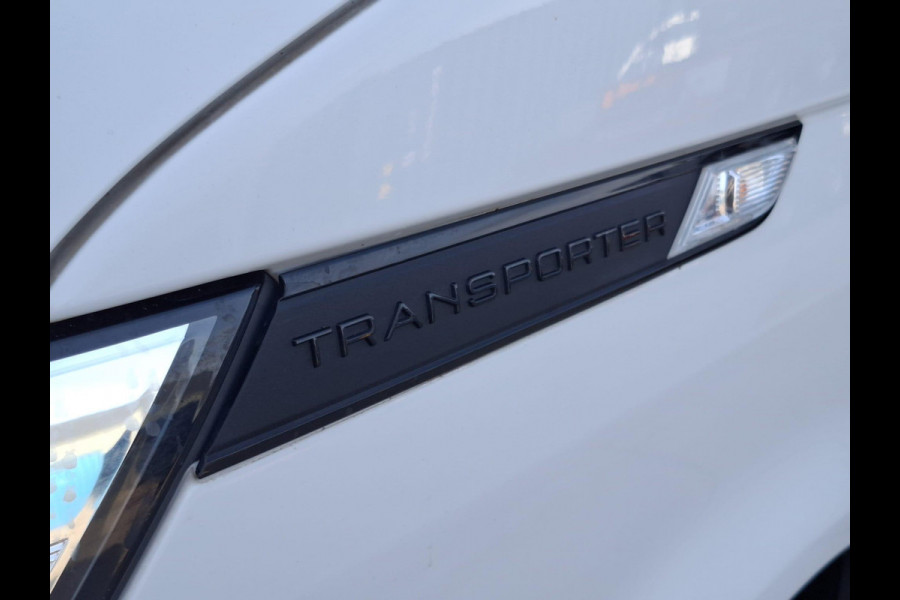 Volkswagen Transporter 2.0 TDI L2H1 30 Comfortline CARPLAY / L2H1 / CRUISE CONTROLE / AIRCO / EURO 6
