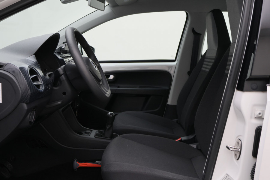Volkswagen up! 1.0 BMT move up! LED, Airco, Bluetooth, DAB