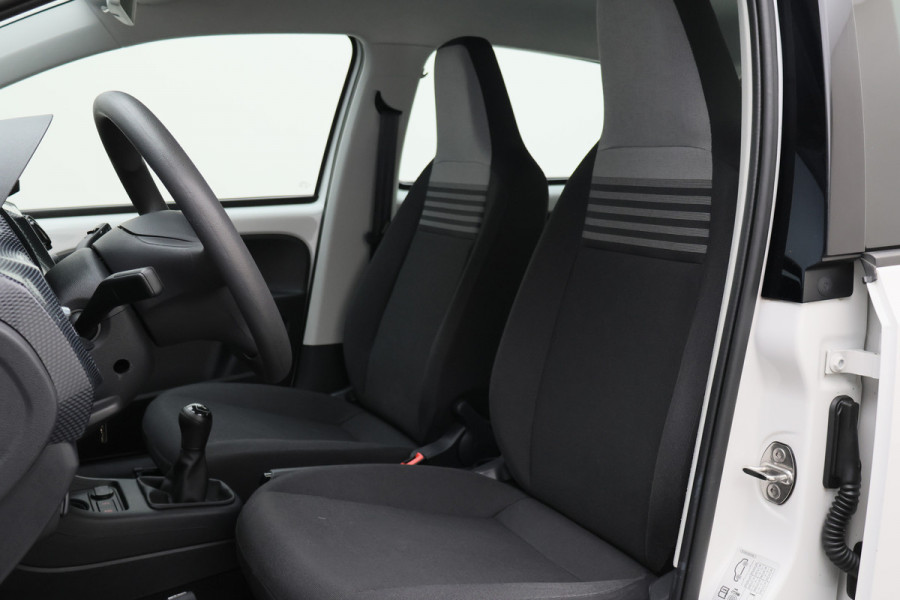 Volkswagen up! 1.0 BMT move up! LED, Airco, Bluetooth, DAB