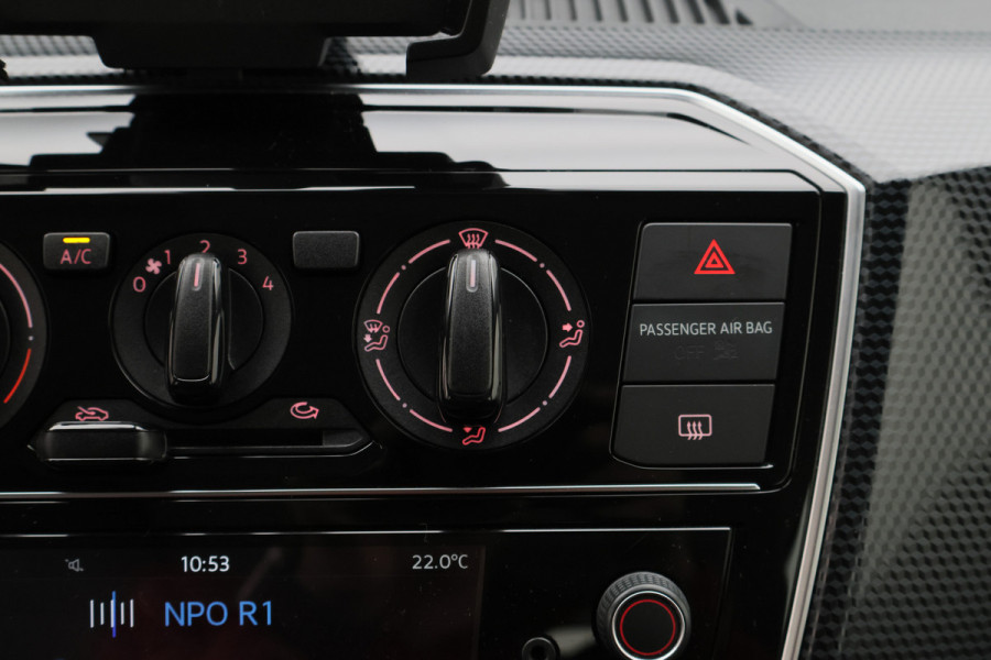 Volkswagen up! 1.0 BMT move up! LED, Airco, Bluetooth, DAB
