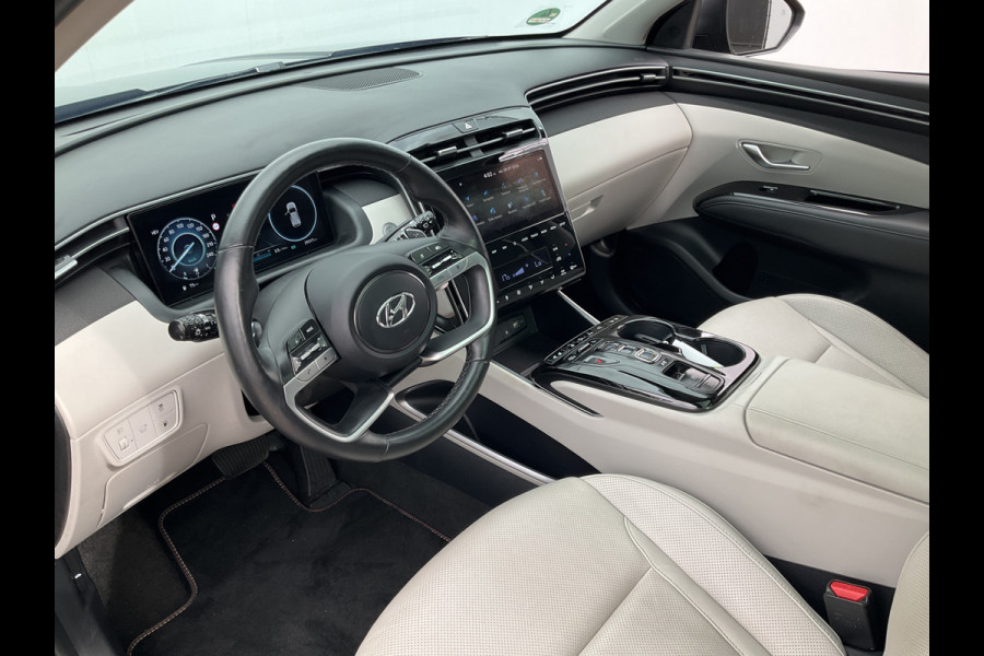 Hyundai Tucson 1.6 T-GDI PHEV 271pk Premium Sky 4WD Pano Leer 360° Koeling