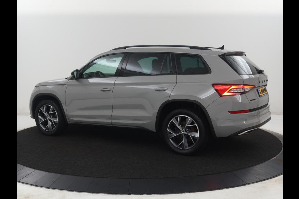 Škoda Kodiaq 1.5 TSI Sportline Business | Stoel&Stuurverwarming | Keyless | Adaptive cruise control | Carplay | Climate control | Camera | Navigatie | Bluetooth | DAB+ | Sfeerverlichting | Canton audio