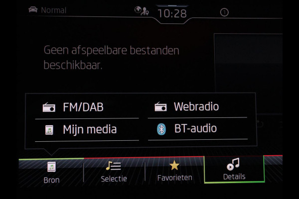 Škoda Kodiaq 1.5 TSI Sportline Business | Stoel&Stuurverwarming | Keyless | Adaptive cruise control | Carplay | Climate control | Camera | Navigatie | Bluetooth | DAB+ | Sfeerverlichting | Canton audio