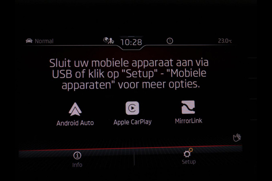 Škoda Kodiaq 1.5 TSI Sportline Business | Stoel&Stuurverwarming | Keyless | Adaptive cruise control | Carplay | Climate control | Camera | Navigatie | Bluetooth | DAB+ | Sfeerverlichting | Canton audio