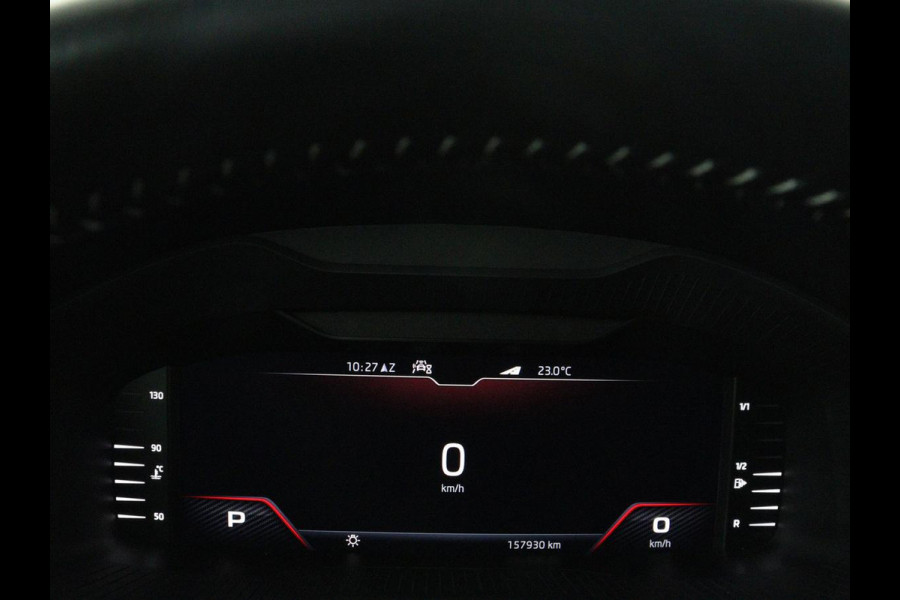 Škoda Kodiaq 1.5 TSI Sportline Business | Stoel&Stuurverwarming | Keyless | Adaptive cruise control | Carplay | Climate control | Camera | Navigatie | Bluetooth | DAB+ | Sfeerverlichting | Canton audio