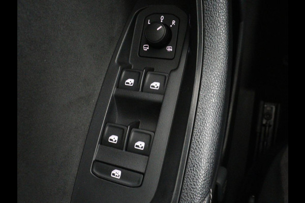 Škoda Kodiaq 1.5 TSI Sportline Business | Stoel&Stuurverwarming | Keyless | Adaptive cruise control | Carplay | Climate control | Camera | Navigatie | Bluetooth | DAB+ | Sfeerverlichting | Canton audio