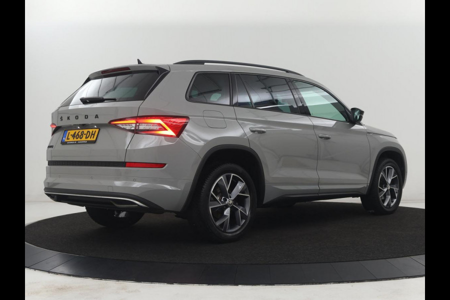 Škoda Kodiaq 1.5 TSI Sportline Business | Stoel&Stuurverwarming | Keyless | Adaptive cruise control | Carplay | Climate control | Camera | Navigatie | Bluetooth | DAB+ | Sfeerverlichting | Canton audio