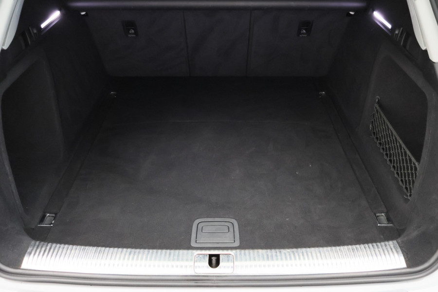 Audi A4 Avant 1.4 TFSI Design Pro Line Plus Parelmoer, Virtual Cockpit, Xenon, Apple Carplay, Trekhaak, 19"
