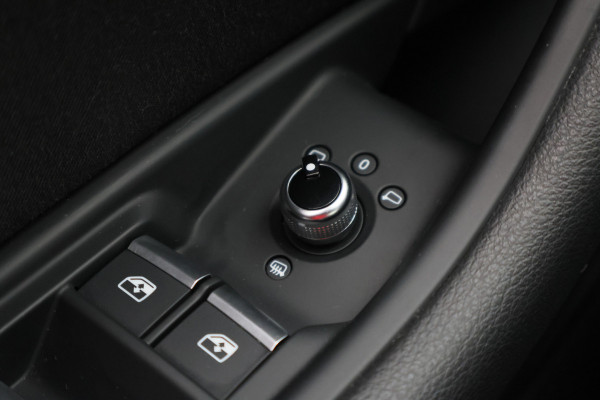 Audi A4 Avant 1.4 TFSI Design Pro Line Plus Parelmoer, Virtual Cockpit, Xenon, Apple Carplay, Trekhaak, 19"