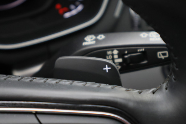 Audi A4 Avant 1.4 TFSI Design Pro Line Plus Parelmoer, Virtual Cockpit, Xenon, Apple Carplay, Trekhaak, 19"