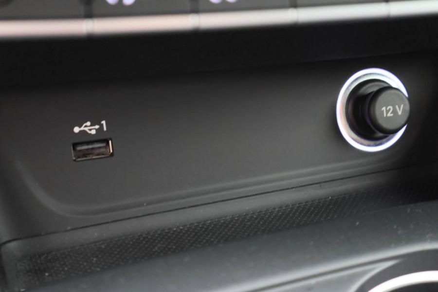 Audi A4 Avant 1.4 TFSI Design Pro Line Plus Parelmoer, Virtual Cockpit, Xenon, Apple Carplay, Trekhaak, 19"