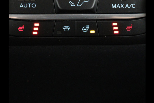 Ford Fiesta 1.0 EcoBoost Hybrid ST-Line X | Panoramadak | Stoel & Stuurverwarming | Bang & Olufsen | Adaptive cruise | Climate control | Camera | Navigatie | Bluetooth | DAB+ | Park assist | Side assist | Mirrorlink