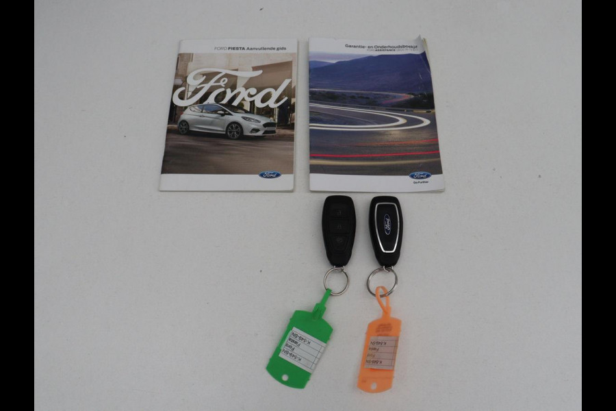 Ford Fiesta 1.0 EcoBoost Hybrid ST-Line X | Panoramadak | Stoel & Stuurverwarming | Bang & Olufsen | Adaptive cruise | Climate control | Camera | Navigatie | Bluetooth | DAB+ | Park assist | Side assist | Mirrorlink