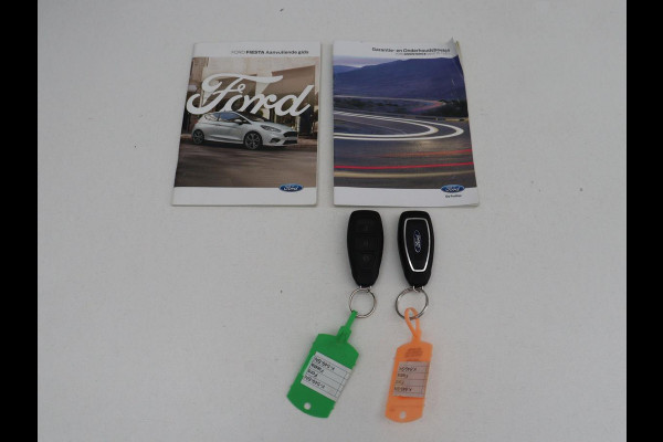 Ford Fiesta 1.0 EcoBoost Hybrid ST-Line X | Panoramadak | Stoel & Stuurverwarming | Bang & Olufsen | Adaptive cruise | Climate control | Camera | Navigatie | Bluetooth | DAB+ | Park assist | Side assist | Mirrorlink