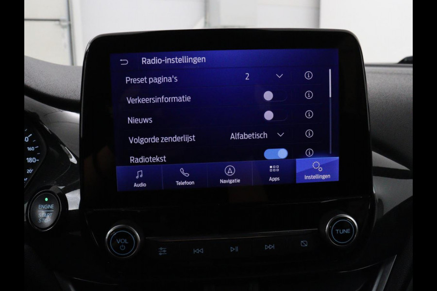 Ford Fiesta 1.0 EcoBoost Hybrid ST-Line X | Panoramadak | Stoel & Stuurverwarming | Bang & Olufsen | Adaptive cruise | Climate control | Camera | Navigatie | Bluetooth | DAB+ | Park assist | Side assist | Mirrorlink