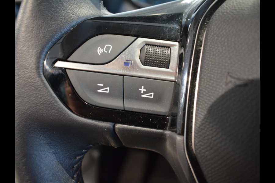 Peugeot e-208 EV Active Pack 50 kWh | SOH 98% | Navigatie | Parkeersensoren achter
