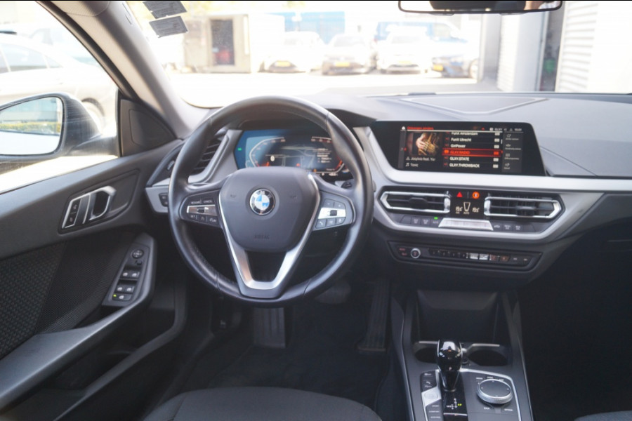 BMW 2 Serie Gran Coupé 218i 136pk Automaat Business Edition -LED-ECC-PDC-DAB-