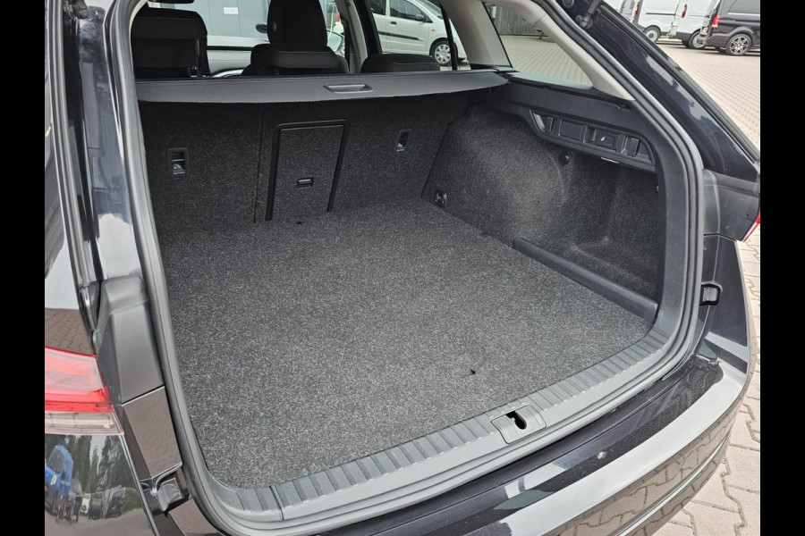 Škoda Octavia Combi 1.4 TSI iV PHEV Business Edition Plus | LED | Trekhaak | PDC | Stoelverwarming | ACC | Lane Assist |