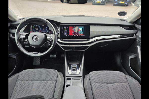 Škoda Octavia Combi 1.4 TSI iV PHEV Business Edition Plus | LED | Trekhaak | PDC | Stoelverwarming | ACC | Lane Assist |