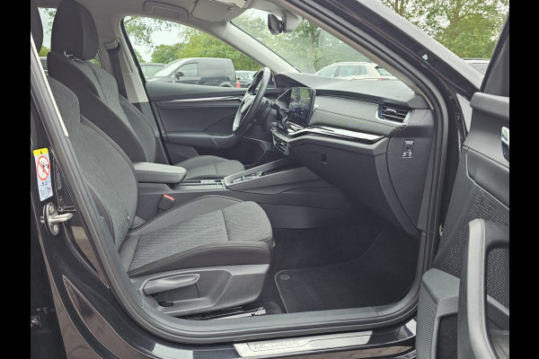 Škoda Octavia Combi 1.4 TSI iV PHEV Business Edition Plus | LED | Trekhaak | PDC | Stoelverwarming | ACC | Lane Assist |