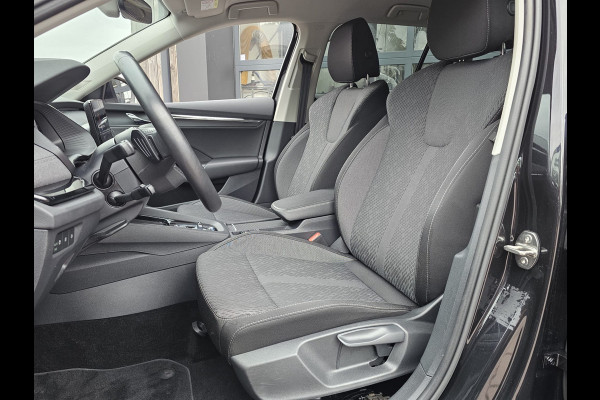 Škoda Octavia Combi 1.4 TSI iV PHEV Business Edition Plus | LED | Trekhaak | PDC | Stoelverwarming | ACC | Lane Assist |