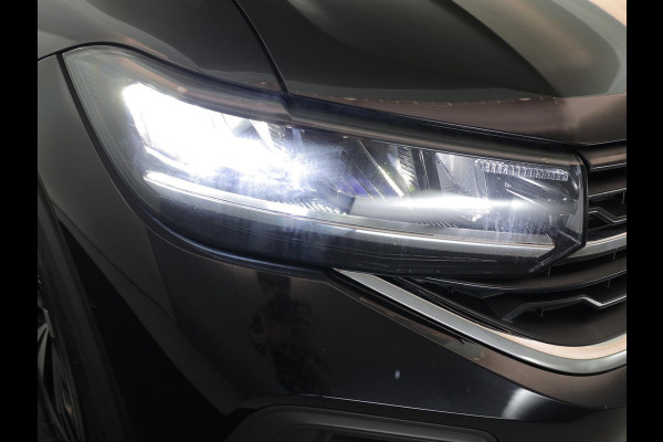 Volkswagen T-Cross 1.0 TSI Life Edition 95 pk | Verlengde garantie | Navigatie | Parkeersensoren | Achteruitrijcamera | Autom. airco | Stoelverwarming |