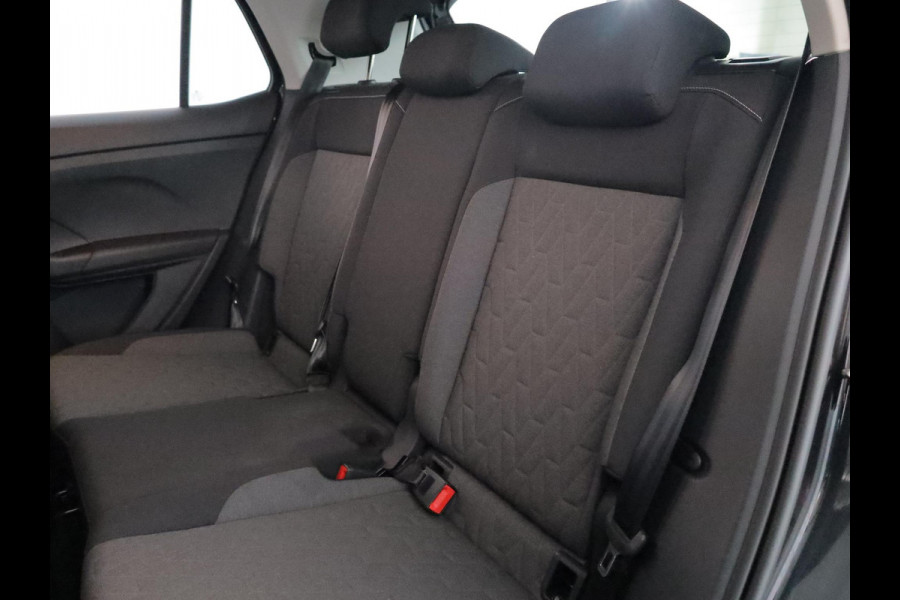 Volkswagen T-Cross 1.0 TSI Life Edition 95 pk | Verlengde garantie | Navigatie | Parkeersensoren | Achteruitrijcamera | Autom. airco | Stoelverwarming |
