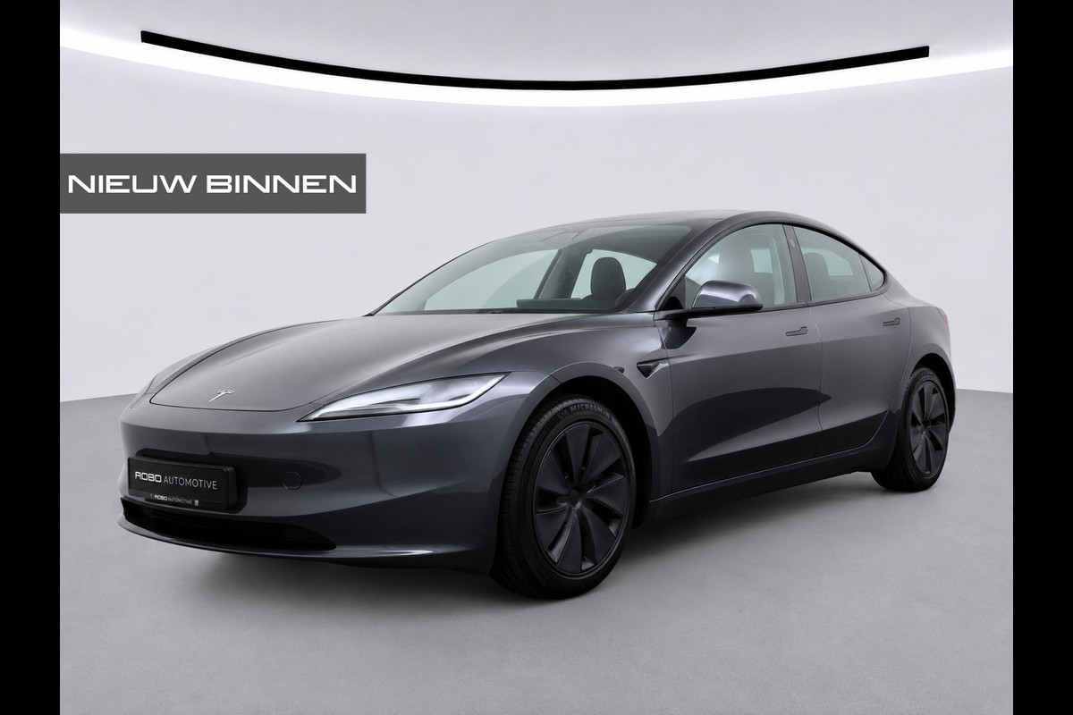 Tesla Model 3 RWD 60 kWh | Panoramadak | Stoelventialie | Stoelverwarming | Stuurverwarming | Adaptive Cruise Control | Keyless | 360 Camera | Memory Seat | Elektrische Stoelen | Ambiance Verlichting | Navigatie | Fa