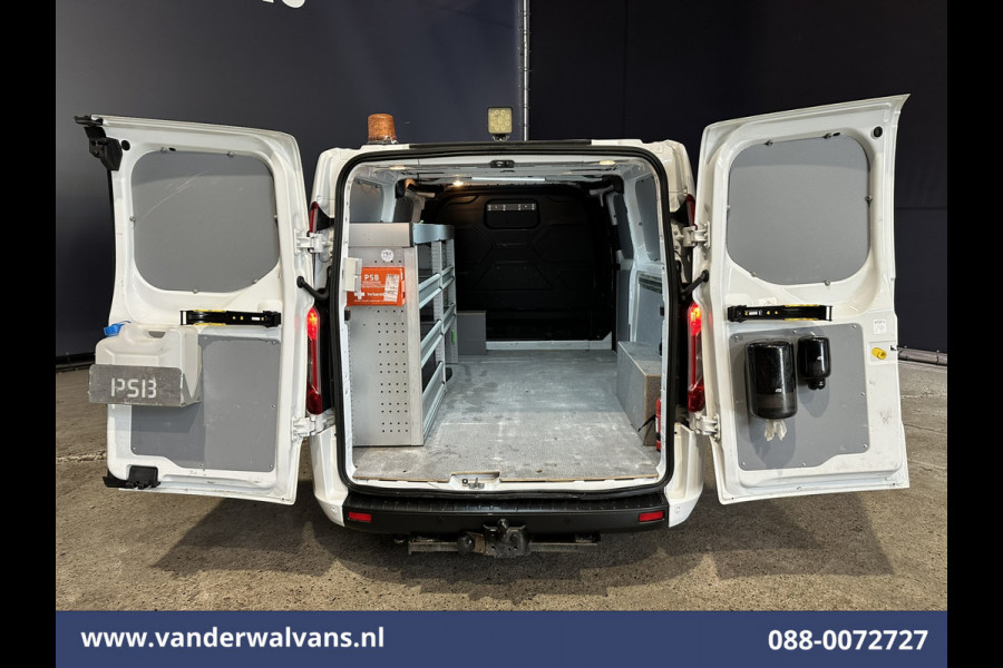 Ford Transit Custom 2.0 TDCI 130pk L2H1 Euro6 Airco | Camera | LED | Apple Carplay | Cruisecontrol | 2800kg Trekhaak Cruisecontrol, Stoelverwarming, Verwarmde voorruit, Parkeersensoren, Bijrijdersbank
