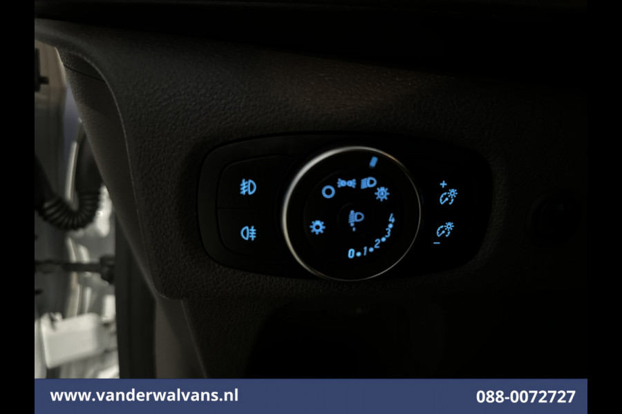 Ford Transit Custom 2.0 TDCI 130pk L2H1 Euro6 Airco | Camera | LED | Apple Carplay | Cruisecontrol | 2800kg Trekhaak Cruisecontrol, Stoelverwarming, Verwarmde voorruit, Parkeersensoren, Bijrijdersbank