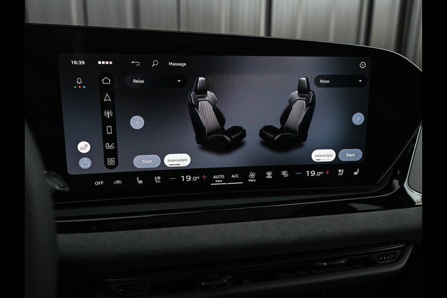 Audi A6 Avant 2.0 e-hybrid quattro S edition Competition | Panoramadak | B&O | Stoelventilatie en Massage | 360 Camera | Luchtvering | Ambiance Interieur | Achterasbesturing | Carbon Inleg | Head-Up | S-Seats | Passagiers Display |