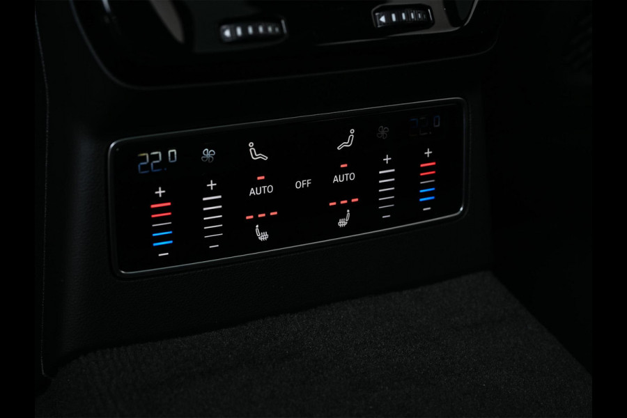 Audi A6 Avant 2.0 e-hybrid quattro S edition Competition | Panoramadak | B&O | Stoelventilatie en Massage | 360 Camera | Luchtvering | Ambiance Interieur | Achterasbesturing | Carbon Inleg | Head-Up | S-Seats | Passagiers Display |