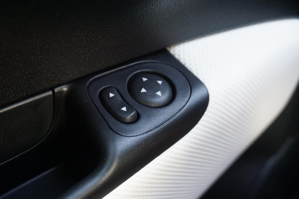 Fiat 500 0.9 TwinAir Turbo Sport/HALF LEER/CARPLAY/AUTOMAAT