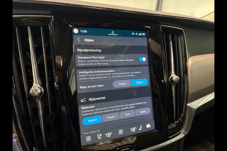 Volvo V90 T8 Aut. Plug-in Hybrid Long Range Ultra Dark ACC Trekhaak 455pk
