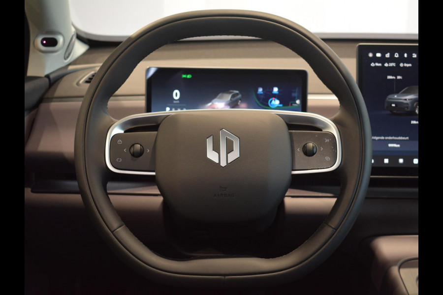 Leapmotor C10 Design REEV 28.4 kWh | Lederen interieur | Navigatie | 360 Camera
