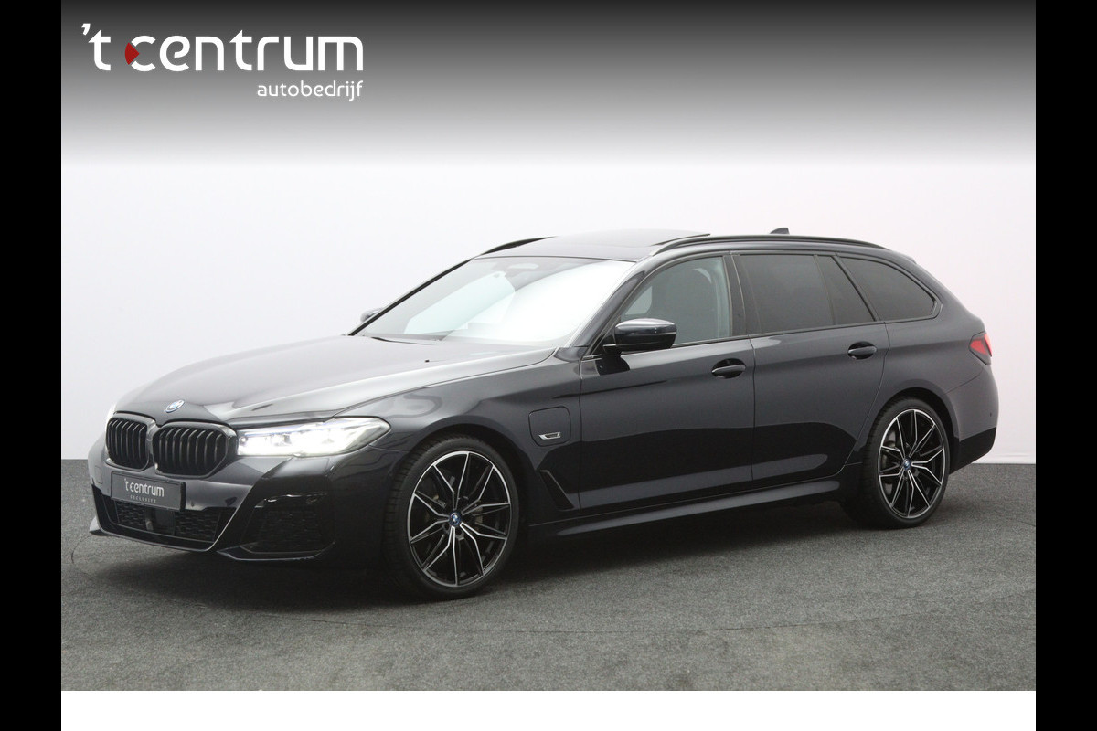 BMW 5 Serie Touring 530e 293 PK M-Sport High Executive PHEV, Panoramadak, Driv. Ass. Prof, Head-Up, Sfeerverlichting,