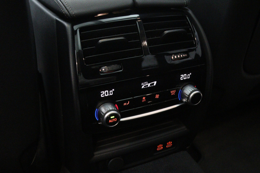 BMW 5 Serie Touring 530e 293 PK M-Sport High Executive PHEV, Panoramadak, Driv. Ass. Prof, Head-Up, Sfeerverlichting,