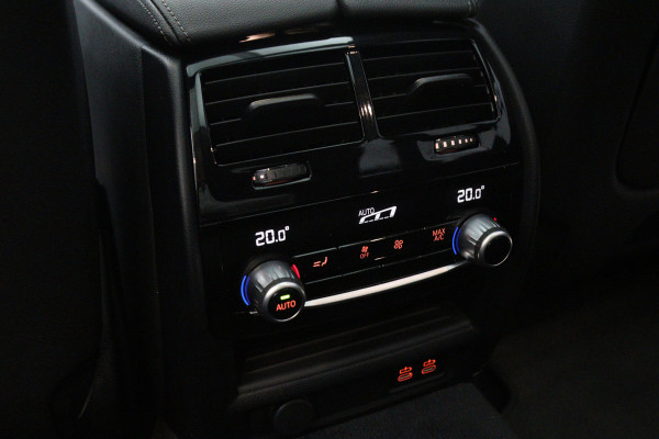 BMW 5 Serie Touring 530e 293 PK M-Sport High Executive PHEV, Panoramadak, Driv. Ass. Prof, Head-Up, Sfeerverlichting,
