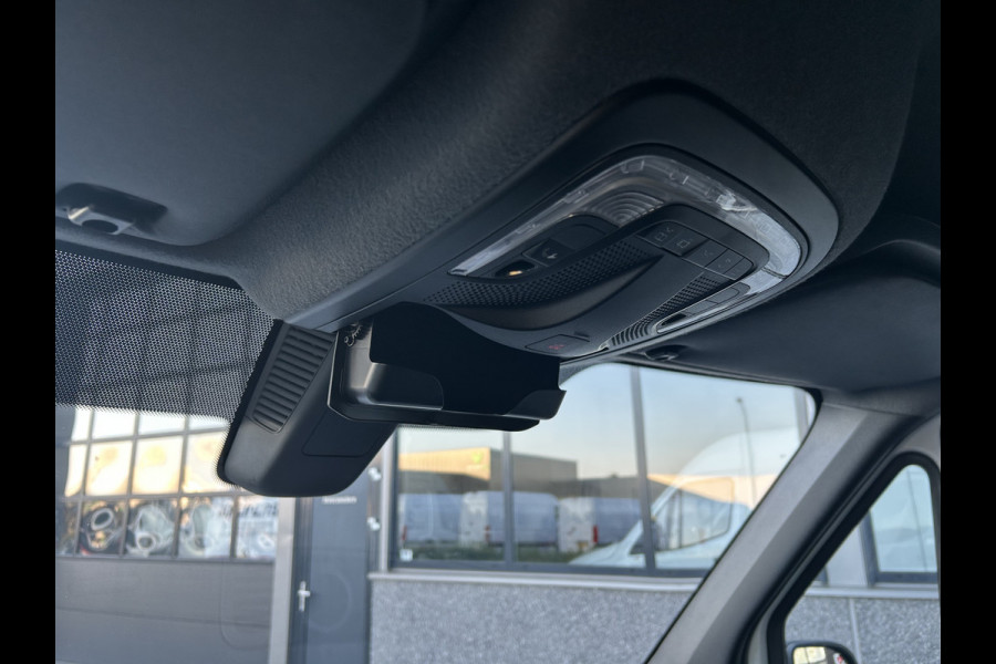 Mercedes-Benz Sprinter 317 CDI L2 H2 MBUX / 360 Camera / Parkeersensoren / Navigatie / Cruise control / Airco / 270 Graden achterdeuren