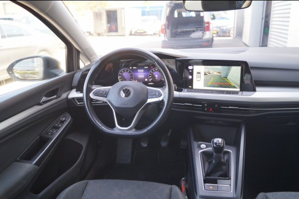 Volkswagen Golf Variant 1.0 TSI 110pk Life -NAVI-ECC-TREKHAAK-CAM-PDC-