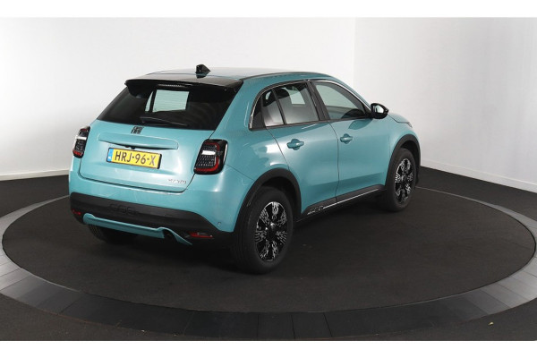 Fiat 600 1.2 Hybrid Urban FULL OPTIONS!!