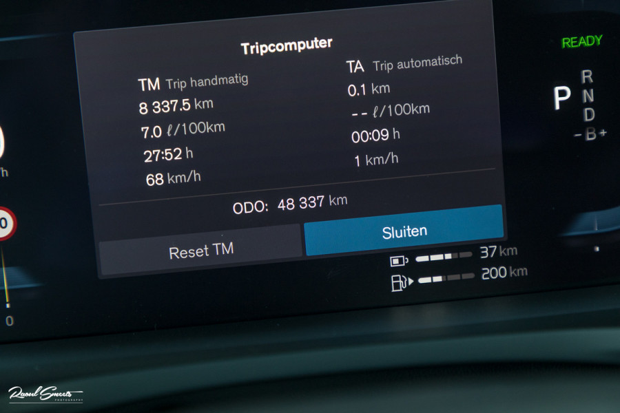 Volvo V60 2.0 T8 Plug-in hybrid AWD Ultimate Dark Long range | Panorama dak | Adaptieve cruise | Blis | Memory | Harman Kardon |