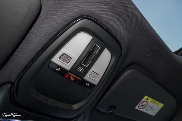 Volvo V60 2.0 T8 Plug-in hybrid AWD Ultimate Dark Long range | Panorama dak | Adaptieve cruise | Blis | Memory | Harman Kardon |